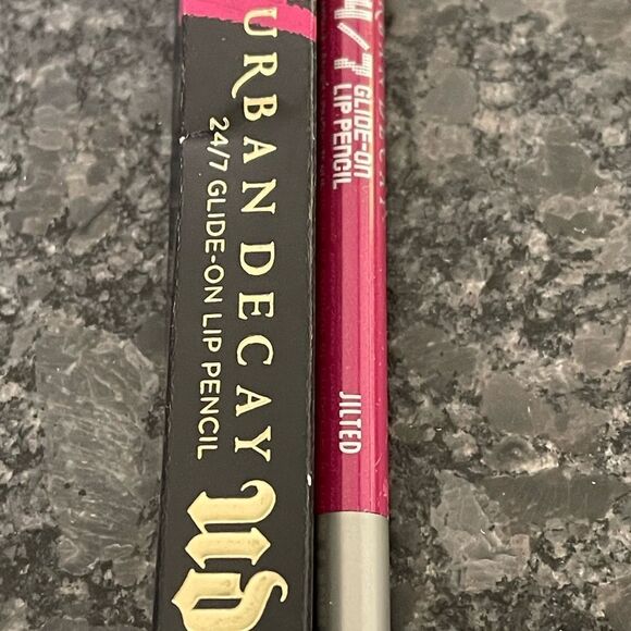 Urban Decay 24/7 Glide On Waterproof Lip Liner pick your shade lasting hydrating - Picture 5 of 10